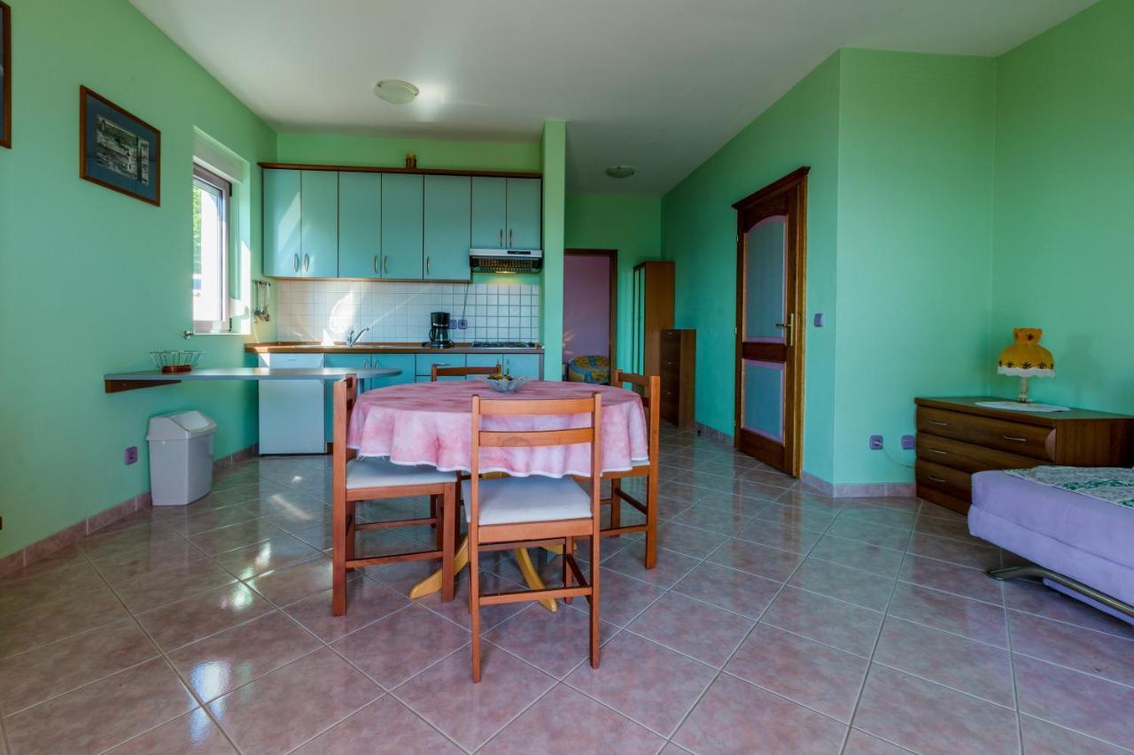 Apartmani Rino Dramalj Exterior foto